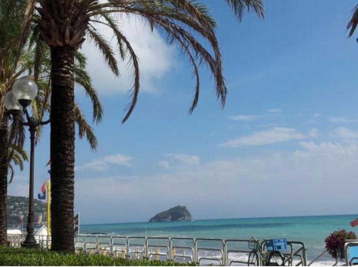 A 5 Minuti Dal Mare - Dolphin House * Spotorno